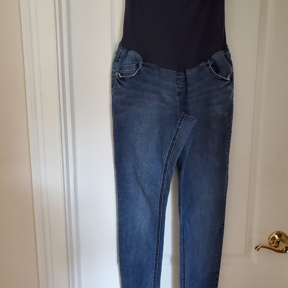 Maternity jeans